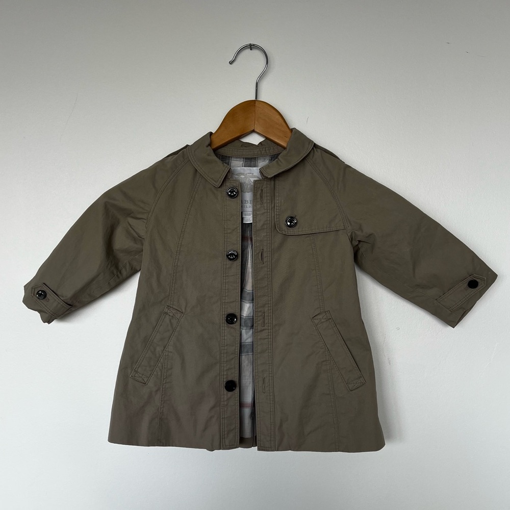 Burberry Children’s Khaki Trench coat Size 12M Kids Designer plaid lined classic